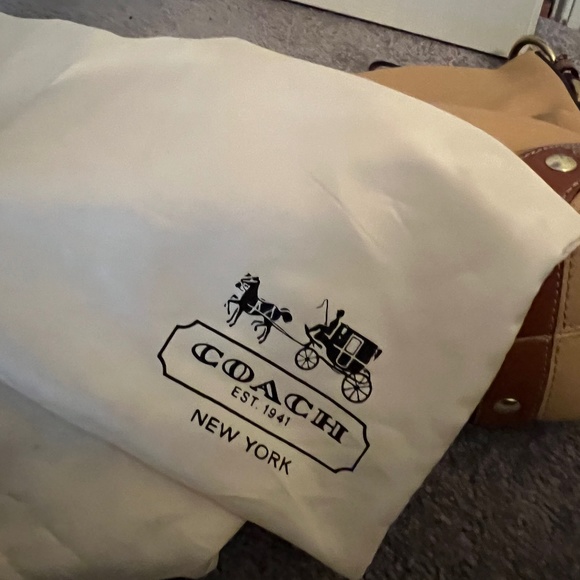 Bag - Picture 1 of 5